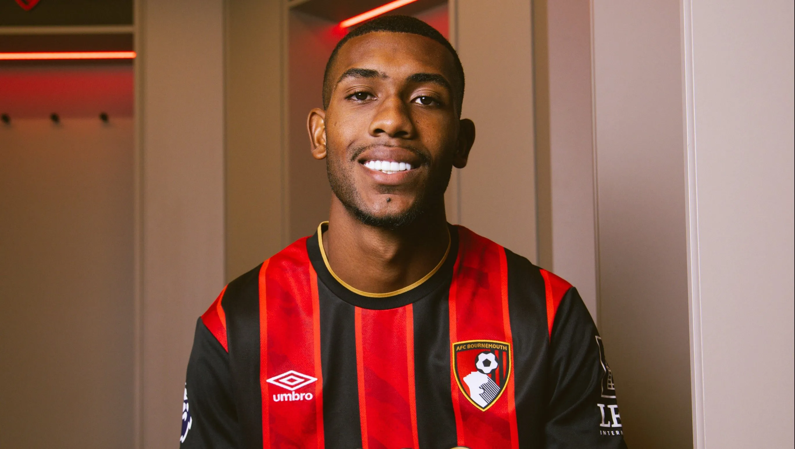 Ex-Vasco, Rayan vai estrear no Bournemouth. Foto: AFC Bournemouth