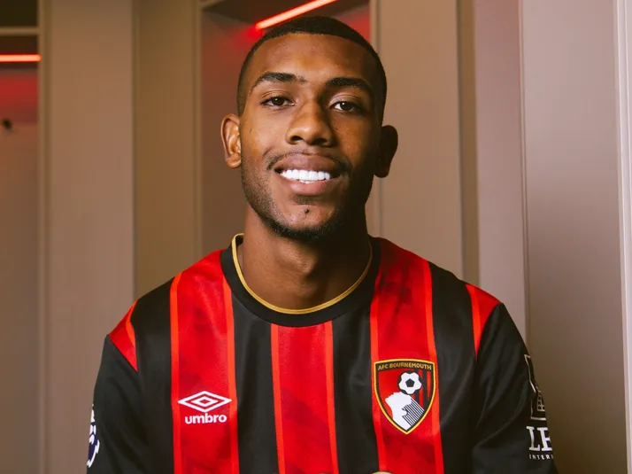 Ex-Vasco, Rayan já tem data para estrear pelo Bournemouth