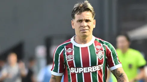 Representantes de Soteldo, do Fluminense, aciona Justiça contra o Santos