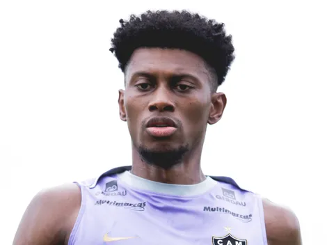 Cassierra está pronto e regularizado para estrear pelo Atlético-MG