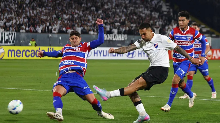 Vitória está perto de Kuscevic. Foto: Marcelo Hernandez/Getty Images