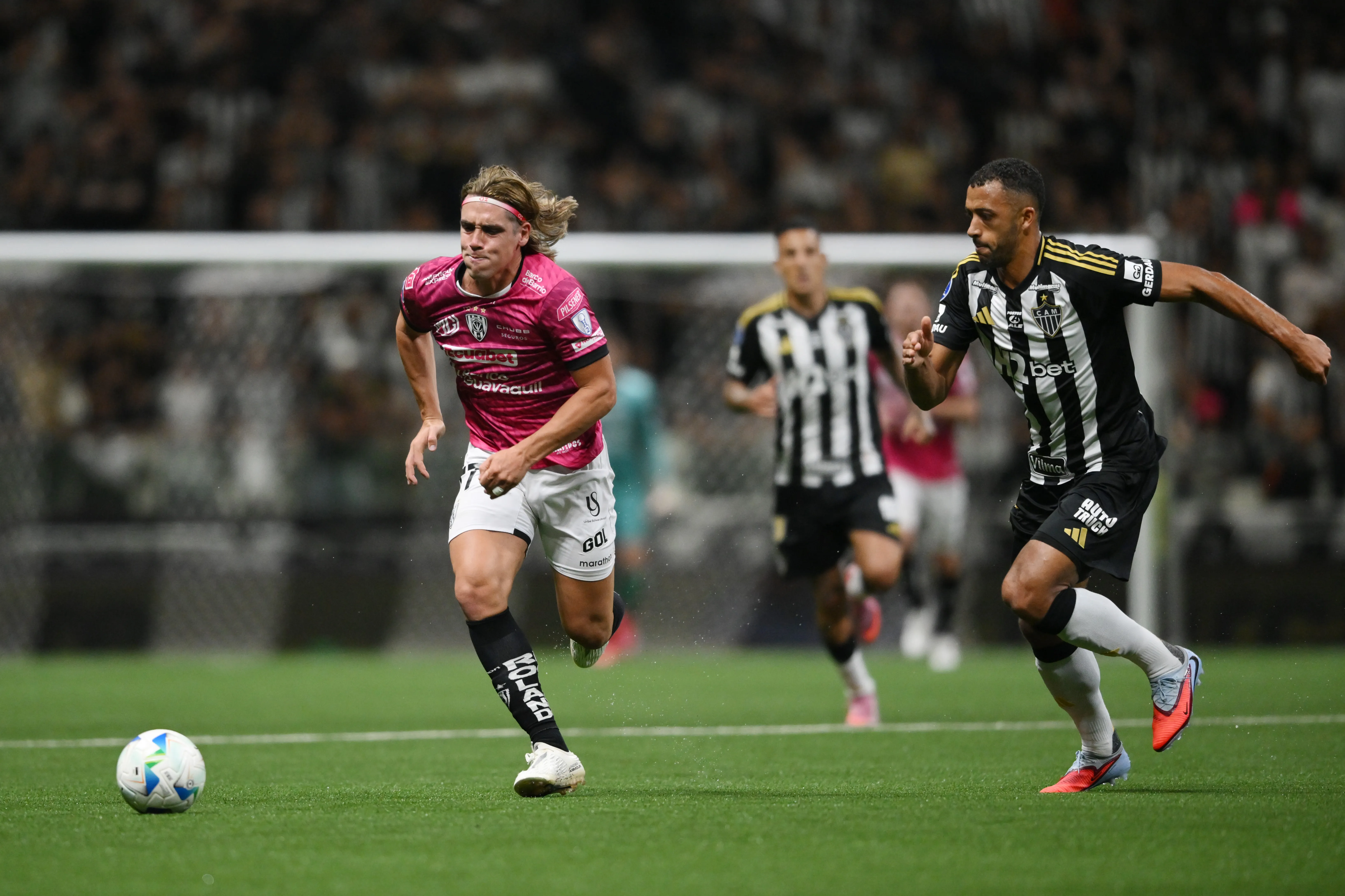 Claudio Spinelli atuando no Independiente Del Valle em 2025 – (Photo by Pedro Vilela/Getty Images)