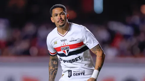 Luciano começará São Paulo x Flamengo no banco.