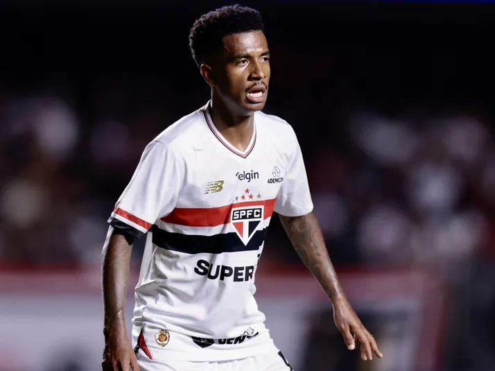 Crespo abre o jogo e admite interesse do Flamengo em Marcos Antônio