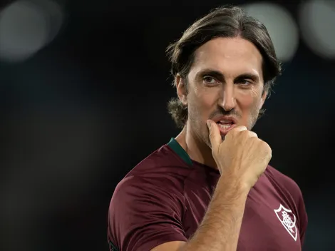 Zubeldía prega cautela sobre contratar um novo centroavante no Fluminense
