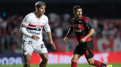 Arrascaeta jogador do Flamengo durante partida contra o São Paulo no estádio Morumbi pelo campeonato Brasileiro A 2026. Foto: Marcello Zambrana/AGIF