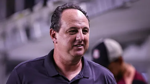 Rogério Ceni técnico do Bahia durante partida contra o Corinthians no estádio Vila Belmiro pelo campeonato Brasileiro A 2026. Foto: Fabio Giannelli/AGIF