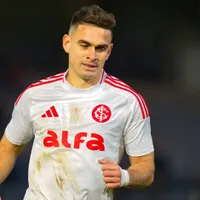 River Plate abre conversas com Internacional para contratar Borré