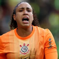 Lelê elogia apoio da Fiel torcida em Londres