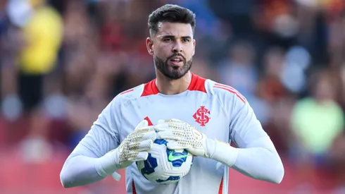 Ivan deixa o Inter. Foto: Marlon Costa/AGIF