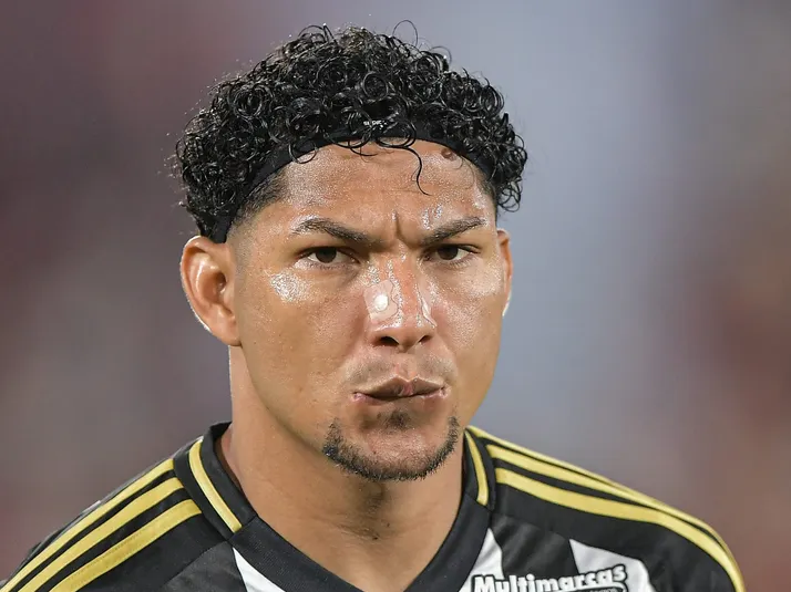 Rony pode fazer sua estreia em São Paulo x Santos