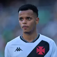 Vasco acerta empréstimo de Riquelme ao Panserraikos-GRE após aval de Diniz