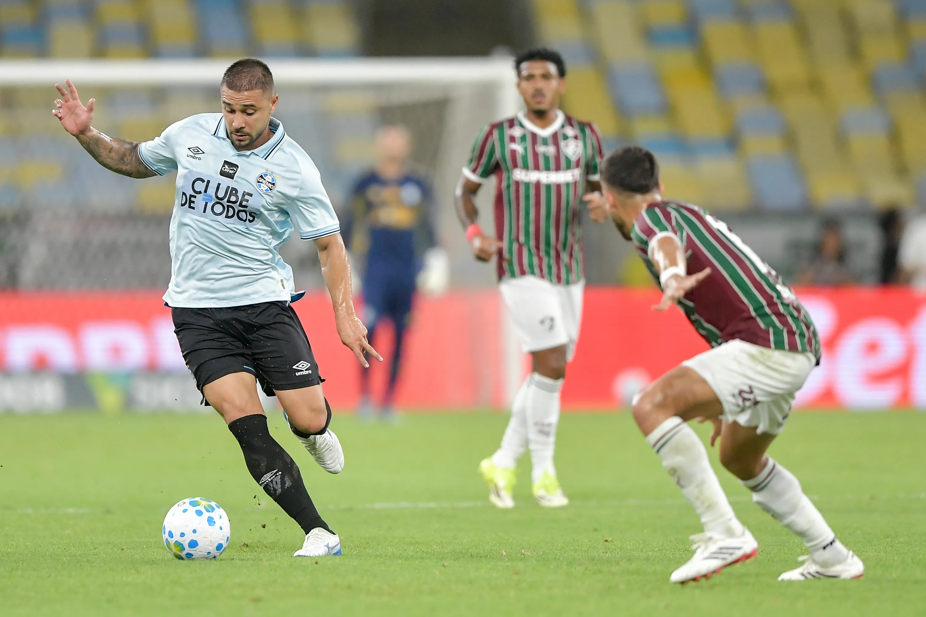 RJ – RIO DE JANEIRO – 28/01/2026 – BRASILEIRO A 2026, FLUMINENSE X GREMIO – Joao Pedro jogador do Gremio durante partida contra o Fluminense no estadio Maracana pelo campeonato Brasileiro A 2026. Foto: Thiago Ribeiro/AGIF