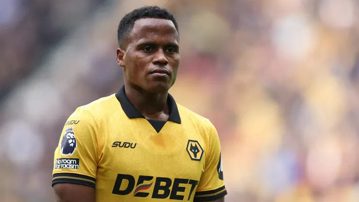 Jhon Arias of Wolverhampton Wanderers in action during the Premier League match between Wolverhampton Wanderers and Brighton & Hove Albion at Molineux on October 05, 2025 in Wolverhampton, England.