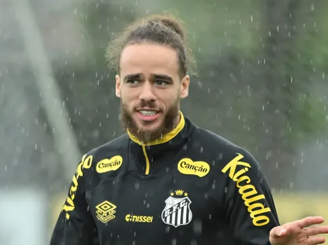 Santos toma decisão e libera Brahimi para buscar novo clube