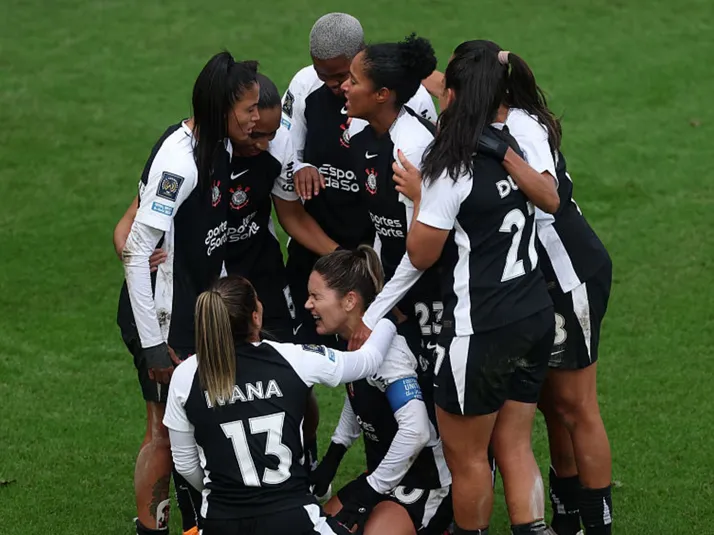 Gabi Zanotti é trunfo do Corinthians na final do Mundial de Clubes Feminino