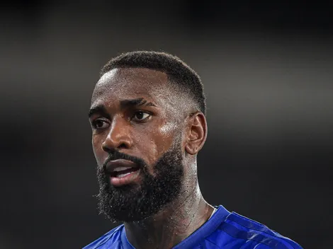 Tite justifica posicionamento de Gerson no Cruzeiro após críticas da torcida