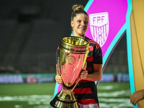 Duda Mattos, zagueira do Flamengo, rompe o LCA