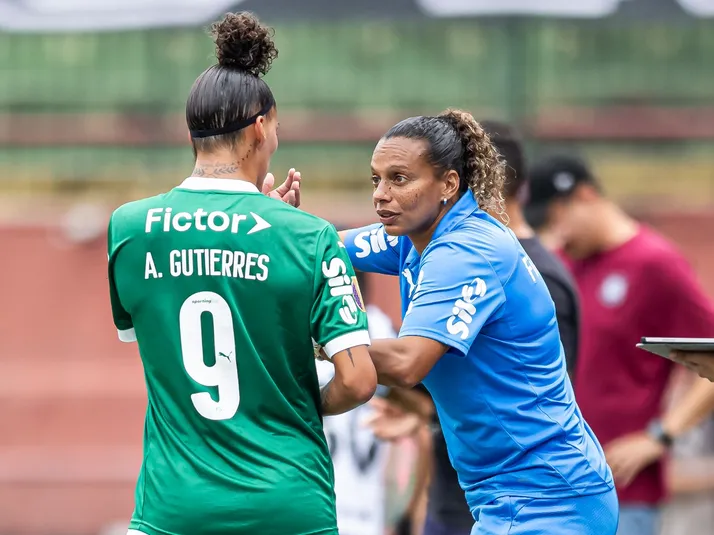 Técnica do Palmeiras abre o jogo sobre a pré-temporada para a temporada