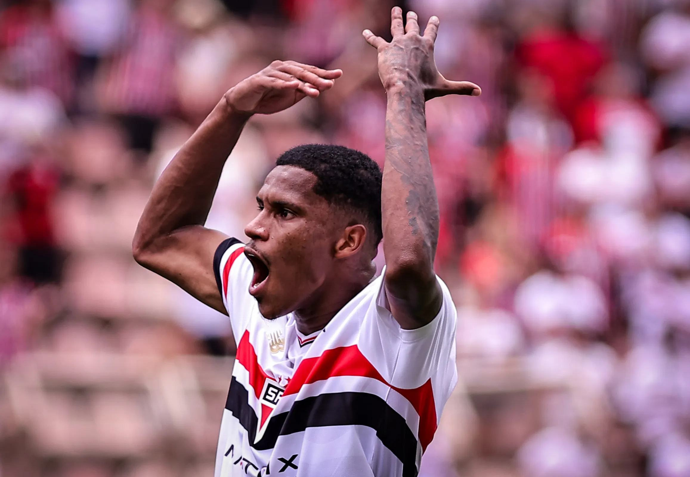 Isac vem recebendo assédio de times europeus – Foto: Fabio Giannelli/AGIF.