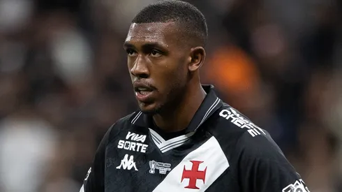 Rayan durante final da Copa do Brasil entre Vasco e Corinthians na Copa do Brasil de 2025.