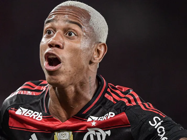 Wallace Yan teve saída do Flamengo barrada por Bap