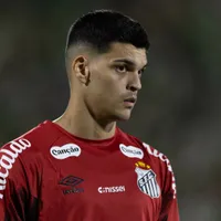 Brazão confirma oferta turca, mas Mattos descarta saída do goleiro do Santos