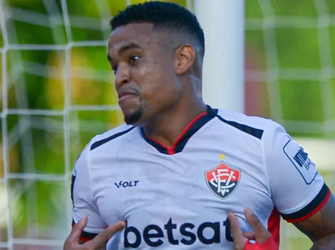 Pezzolano festeja chegada de Alerrandro ao Internacional