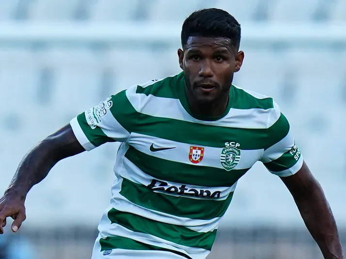 Corinthians perde Matheus Reis para o CSKA