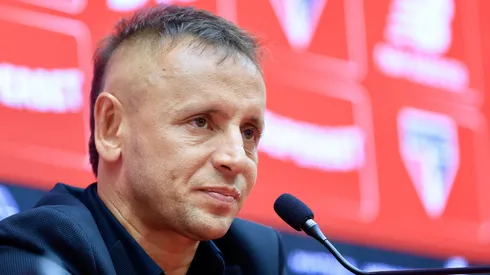 Rafinha durante apresentação do São Paulo.