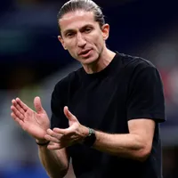 Filipe Luis não impede falhas e Flamengo perde final