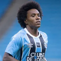 Willian reclama da arbitragem de Grêmio x Juventude