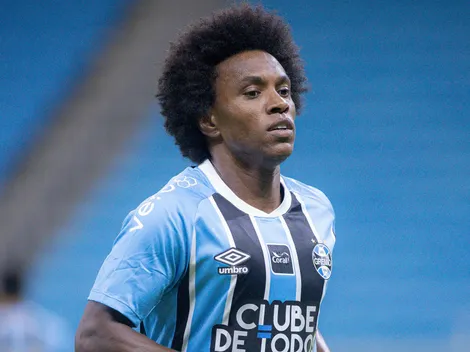 Willian reclama da arbitragem de Grêmio x Juventude