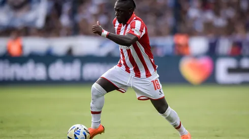 Cetré não vai mais para o Athletico-PR. Foto: Marcelo Endelli/Getty Images