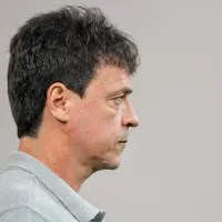 Fernando Diniz decide colocar time misto no Vasco contra Madureira