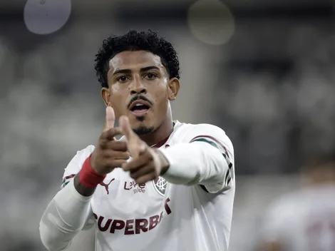 Vem aí um novo 9 no Fluminense? John Kennedy responde