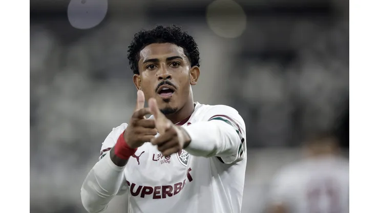 John Kennedy jogador do Fluminense comemora seu gol durante partida contra o Botafogo no estadio Engenhao pelo campeonato Carioca 2026. Foto: Andre Mourao/AGIF