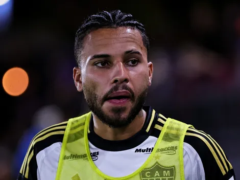 Alexsander preocupa o Atlético-MG e passará por exames