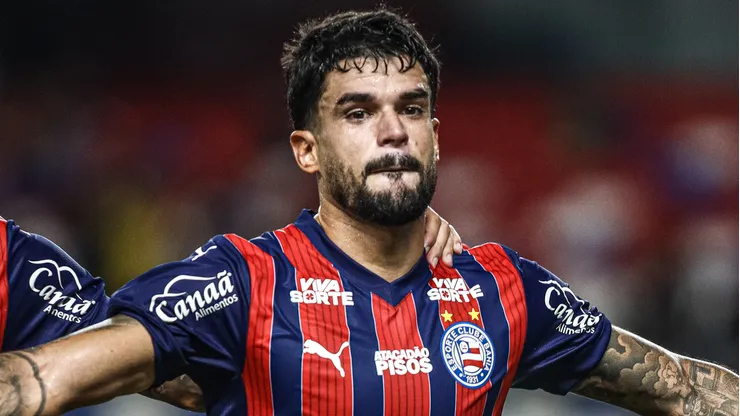 Cauly durante confronto entre Paysandu e Bahia na Copa do Brasil de 2025.