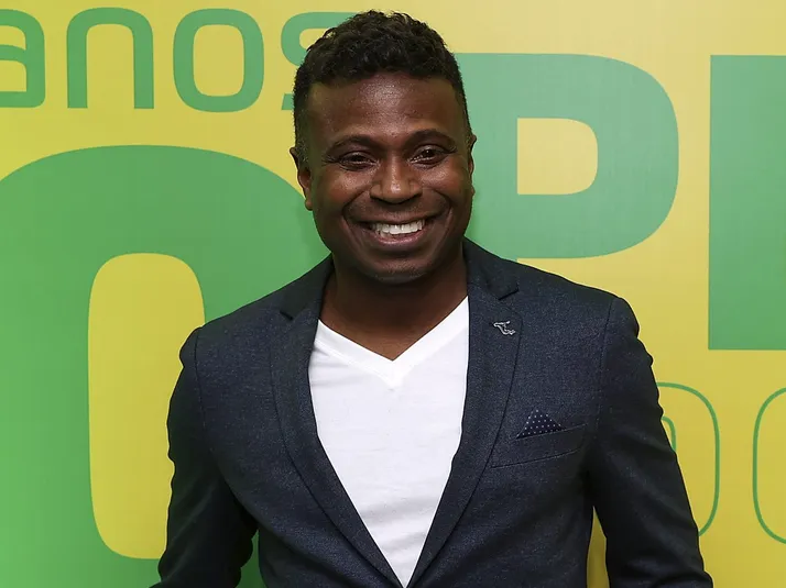 Edílson ‘previu’ Corinthians campeão da Supercopa