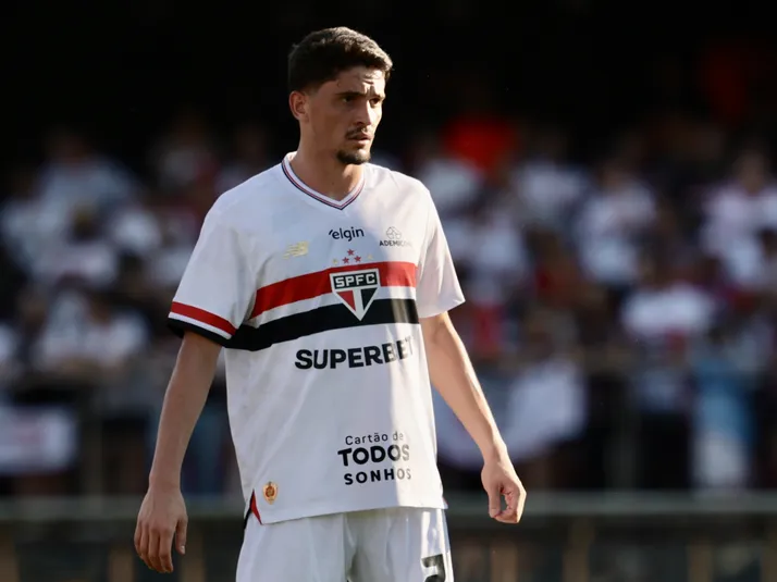 São Paulo é avisado que o Besiktas-TUR desiste da contratação de Pablo Maia