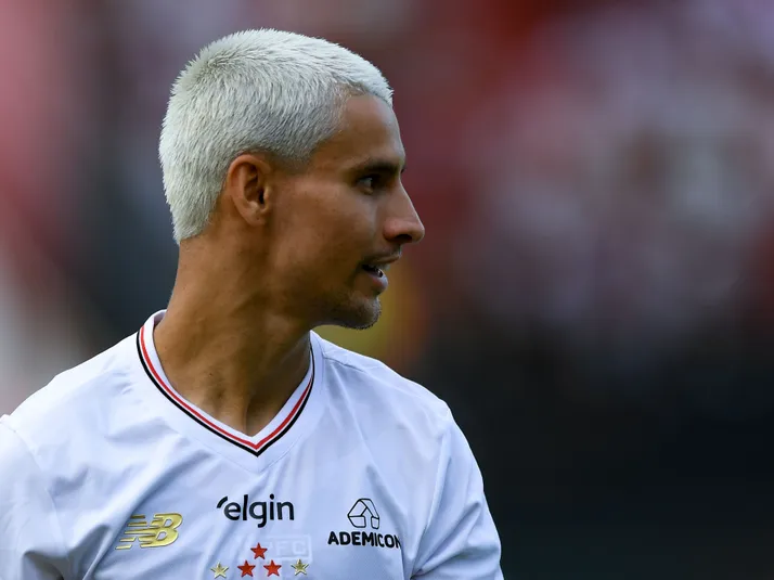 São Paulo é avisado que Ferreirinha é alvo de clubes turcos: €6 milhões