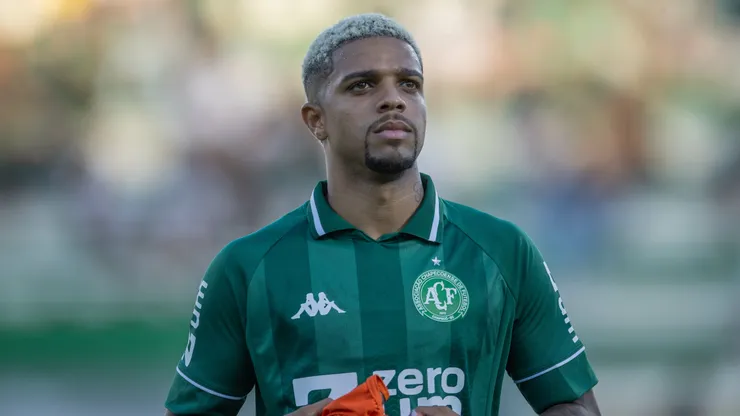 Robert jogador do Chapecoense durante partida contra o Brusque no estadio Arena Conda pelo campeonato Catarinense 2026. Foto: Liamara Polli/AGIF