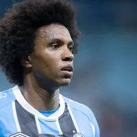 Willian deve atuar de meia no Grêmio e contratação é descartada