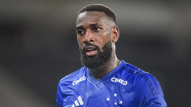 Gerson muda de função no meio-campo do Cruzeiro