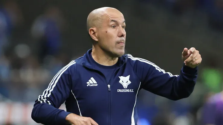 Leonardo Jardim técnico do Cruzeiro durante partida contra o Corinthians no estadio Mineirao pelo campeonato Copa Do Brasil 2025. Foto: Gilson Lobo/AGIF