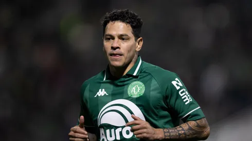 Giovanni Augusto jogador do Chapecoense durante partida contra o Avai no estadio Arena Conda pelo campeonato Brasileiro B 2025. Foto: Liamara Polli/AGIF