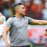 Vitória pode ter estreia de Martínez contra o Palmeiras