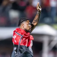 Marinho toma decisão e eterniza na pele homenagem ao Vitória