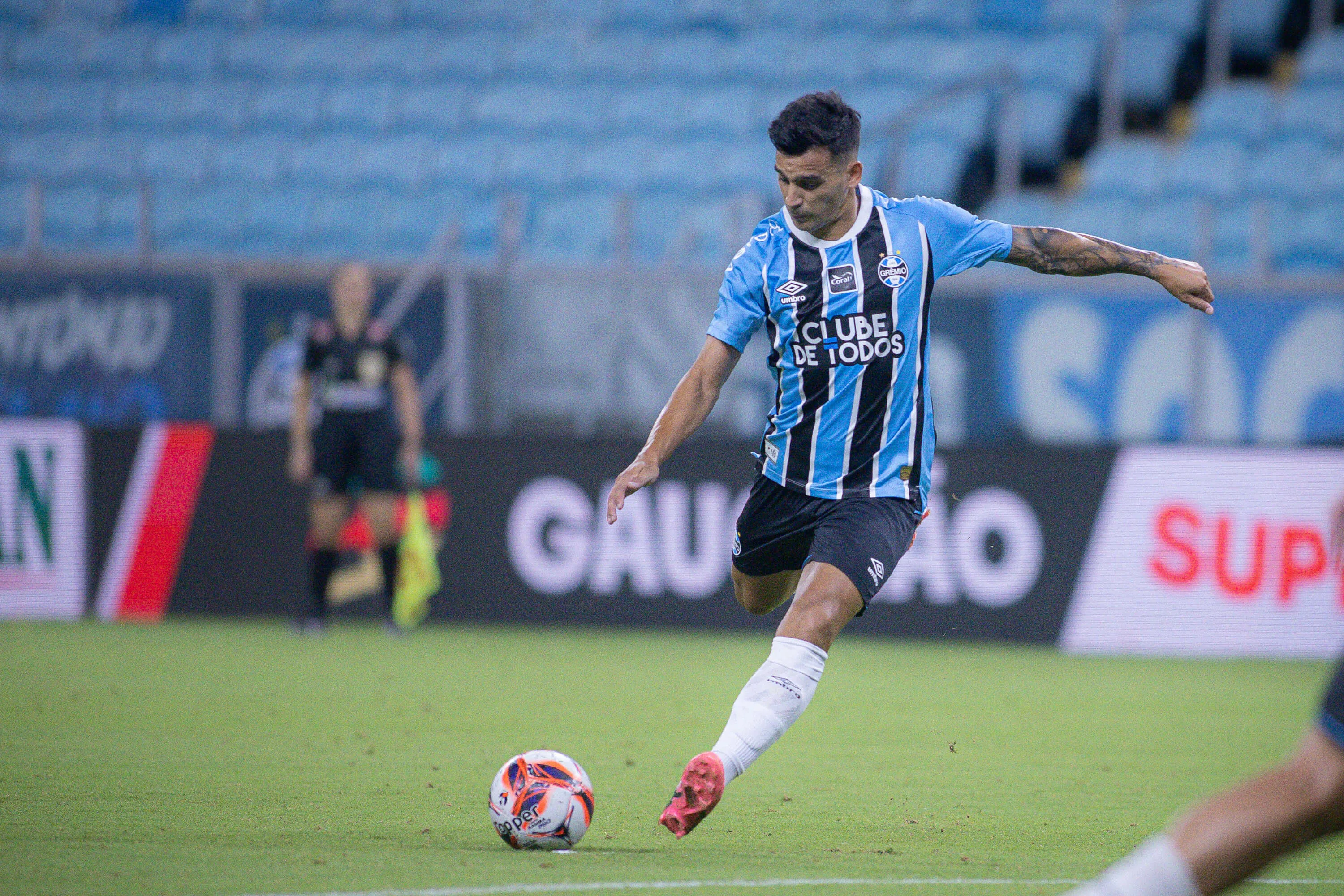 Cristaldo em Grêmio x São José pelo Campeonato Gaúcho 2026. Foto: Maxi Franzoi/AGIF